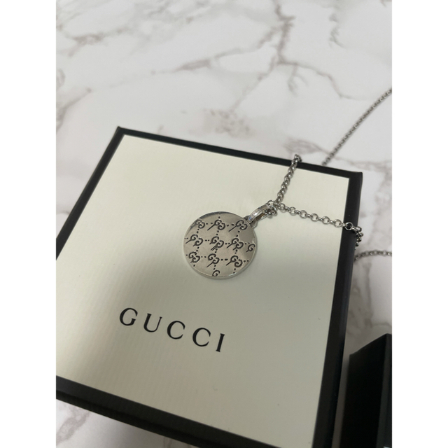 Gucci(グッチ)のグッチ出品中様専用 メンズのアクセサリー(ネックレス)の商品写真