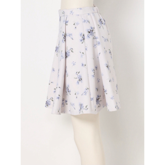 SNIDEL(スナイデル)の花柄フレアスカート レディースのスカート(ひざ丈スカート)の商品写真