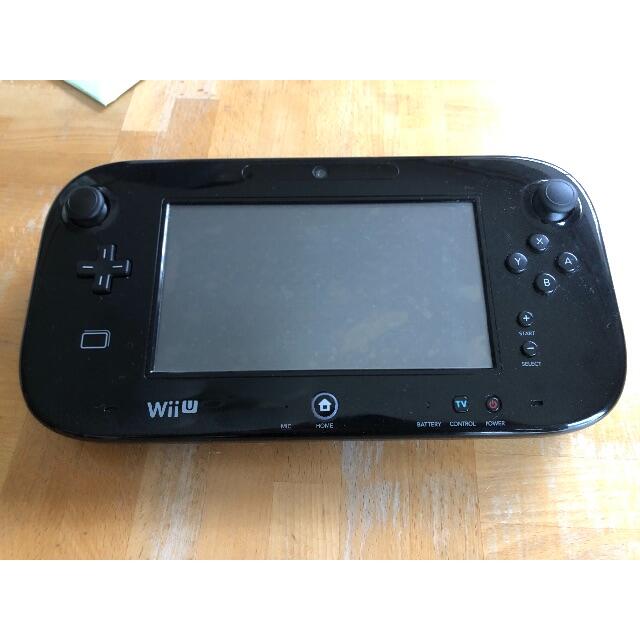 任天堂(ニンテンドウ)の【送料無料】WiiU 本体32G ＋ソフト４本セット その他周辺機器 まとめ売り エンタメ/ホビーのゲームソフト/ゲーム機本体(家庭用ゲーム機本体)の商品写真