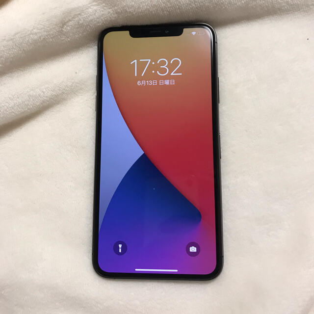 スマートフォン本体iPhone11 pro max 64G SIMフリー　美品　バッテリー100%