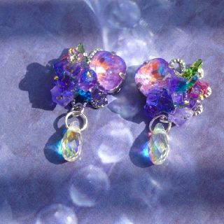 紫陽花をイメージしたピアス　パープル(イヤリング)