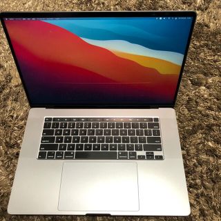 マック(Mac (Apple))のMacBook Pro 16インチ i7/32G/1T/5500M(4G)/US(ノートPC)