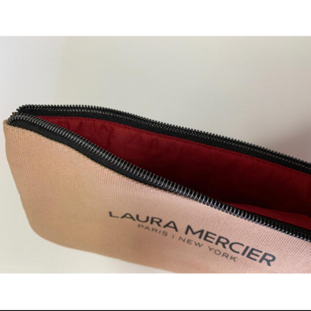 laura mercier(ローラメルシエ)の【未使用】ローラメルシエ、ポーチ レディースのファッション小物(ポーチ)の商品写真