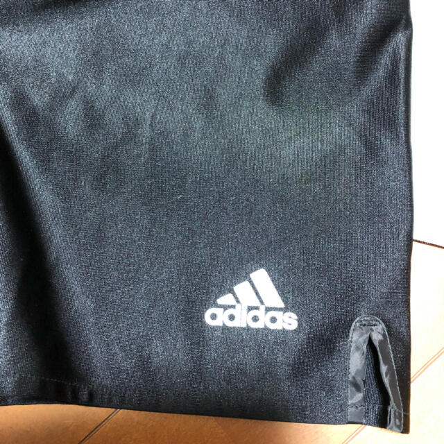 adidas(アディダス)のアディダス　子供　140  キッズ/ベビー/マタニティのキッズ服男の子用(90cm~)(Tシャツ/カットソー)の商品写真