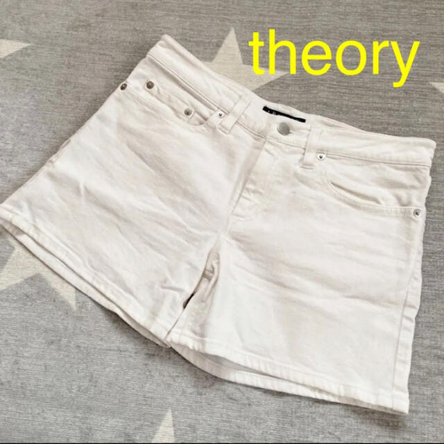 theory(セオリー)のデニムショートパンツ　theory／セオリー レディースのパンツ(ショートパンツ)の商品写真