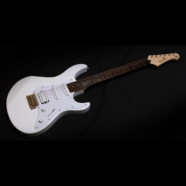 Yamaha Pacifica 012 Yamaha Pacifica 012