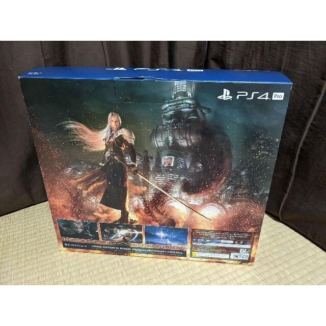 PlayStation 4 Pro FF7 REMAKE Pack本体のみ 公式通販ストア