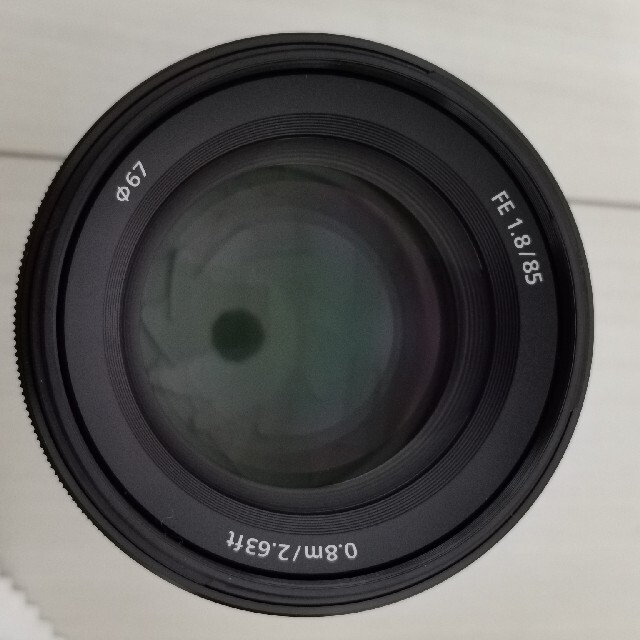 SONY(ソニー)の美品　SONY　FE 85mm F1.8  SEL85F18　単焦点レンズ　 スマホ/家電/カメラのカメラ(レンズ(単焦点))の商品写真