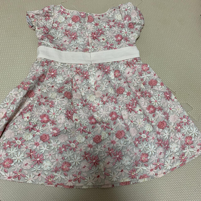 TOCCA(トッカ)のTOCCA ベビー　キッズ　ワンピース　ドレス 90 キッズ/ベビー/マタニティのキッズ服女の子用(90cm~)(ワンピース)の商品写真