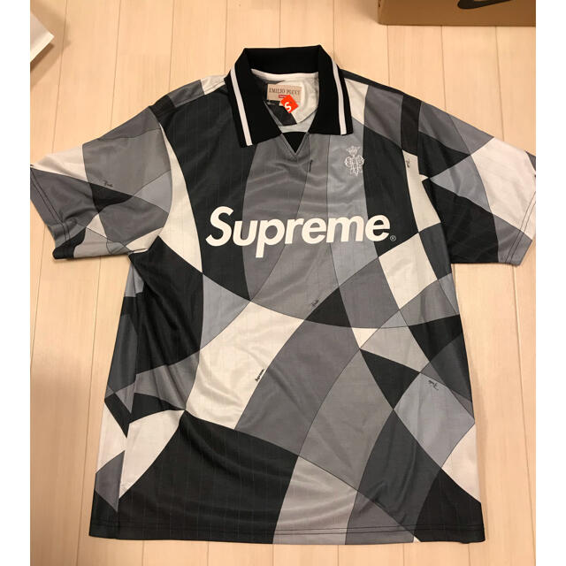 Supreme(シュプリーム)のsupreme pucci サッカー　シャツ メンズのトップス(Tシャツ/カットソー(半袖/袖なし))の商品写真