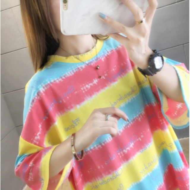 韓国　Tシャツ　ワンピース　XL　オーバーサイズ　ロングTシャツ　アジアン　夏 レディースのトップス(Tシャツ(半袖/袖なし))の商品写真