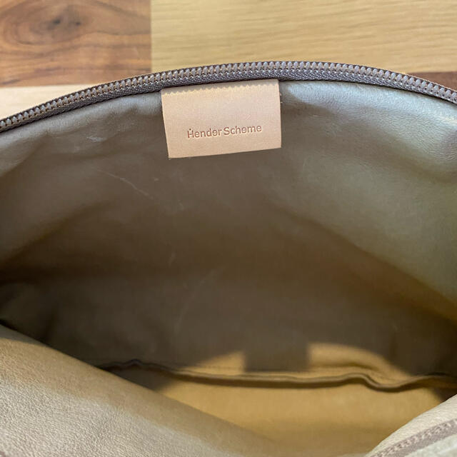 Hender Scheme(エンダースキーマ)のHender Scheme   pig sacco M メンズのバッグ(ショルダーバッグ)の商品写真