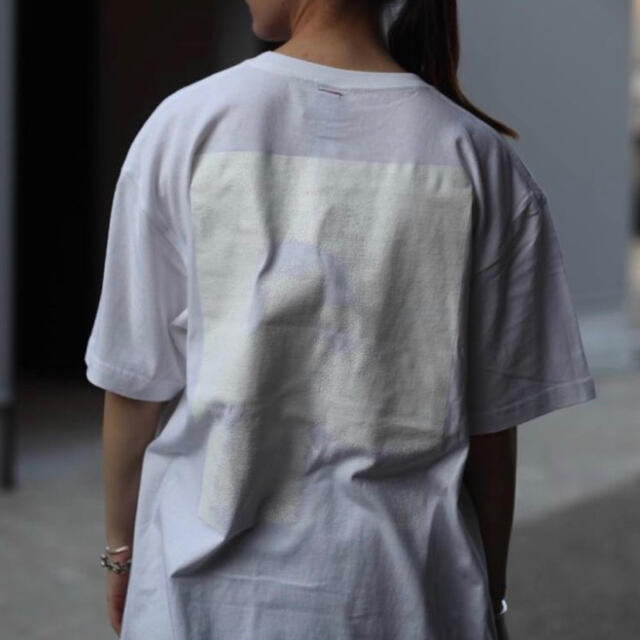 1LDK SELECT(ワンエルディーケーセレクト)のSHINYAKOZUKA Tシャツ メンズのトップス(Tシャツ/カットソー(半袖/袖なし))の商品写真