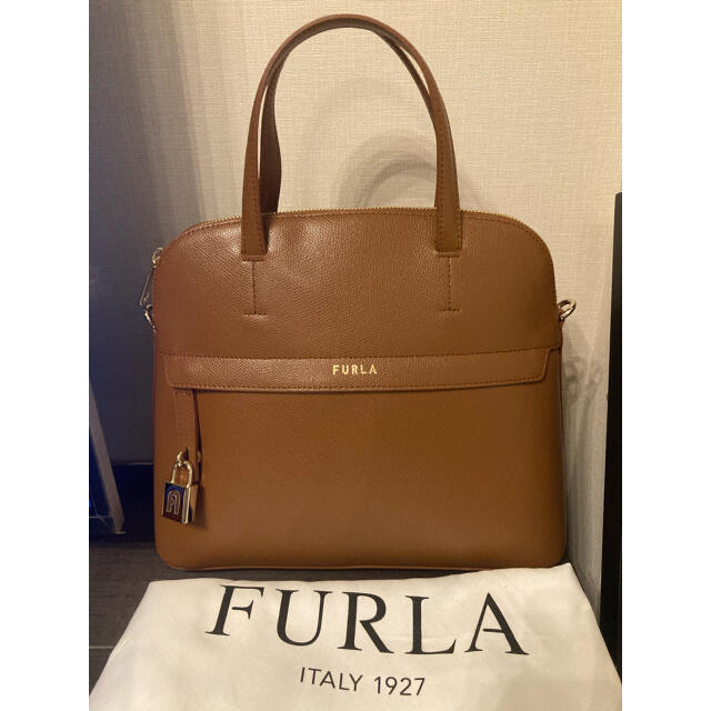 FURLA フルラ　パイパー　新品未使用