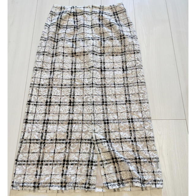 MERCURYDUO(マーキュリーデュオ)のMERCURYDUO レースタイトスカート　チェック　ベージュピンク レディースのスカート(ロングスカート)の商品写真