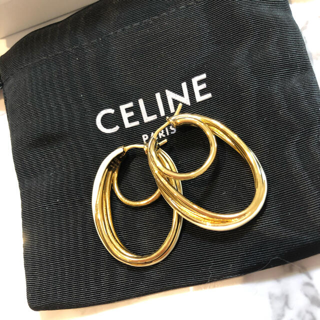 NEW低価celine - CELINE セリーヌ アントラル ピアスの通販 by Beau