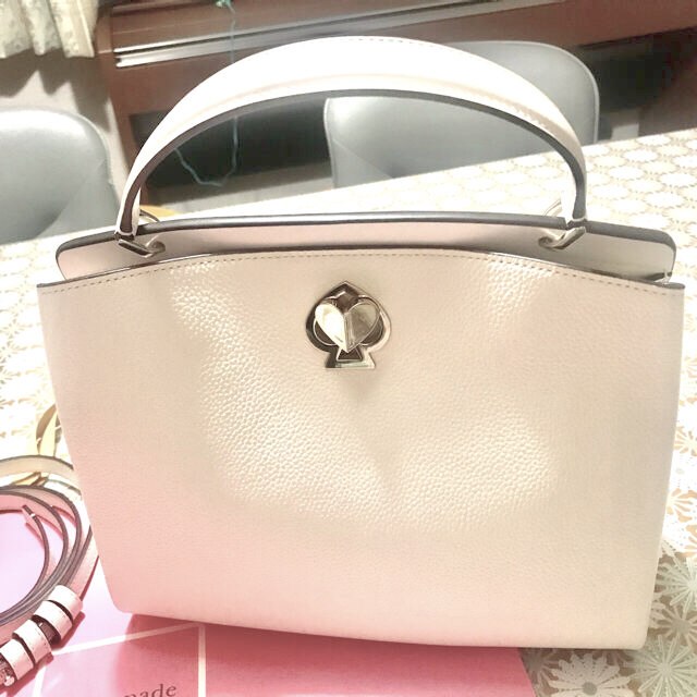 ￥59400カラーkate spade new york ロミーミディアムサッチェル　ハンドバッグ