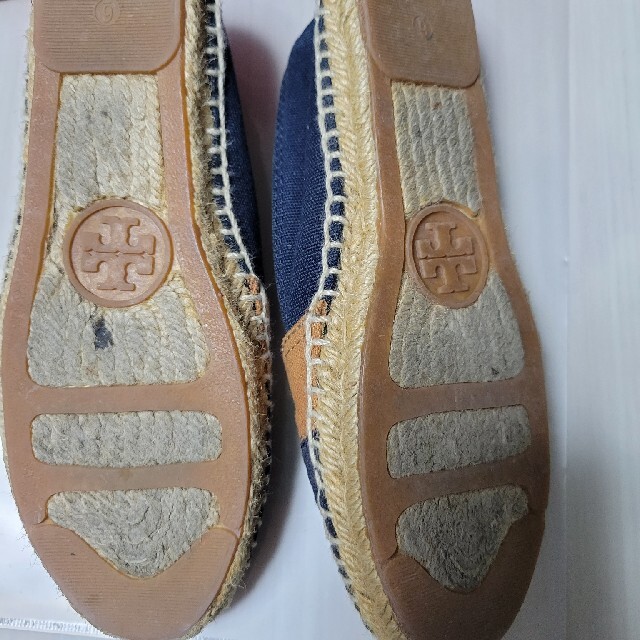 Tory Burch(トリーバーチ)のトリーバーチ　size6   23センチ レディースの靴/シューズ(サンダル)の商品写真