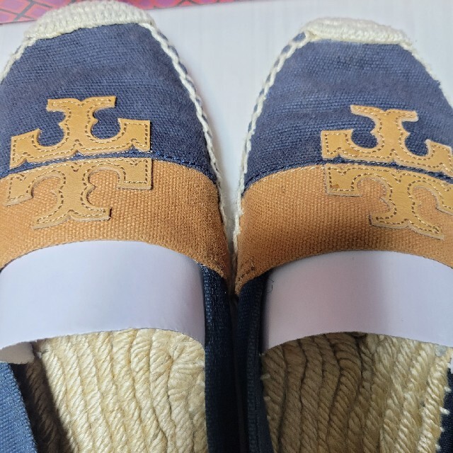 Tory Burch(トリーバーチ)のトリーバーチ　size6   23センチ レディースの靴/シューズ(サンダル)の商品写真