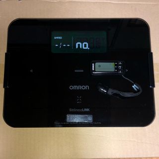 オムロン(OMRON)のオムロン 体重体組成計と活動量計のセット ブラック(体重計/体脂肪計)