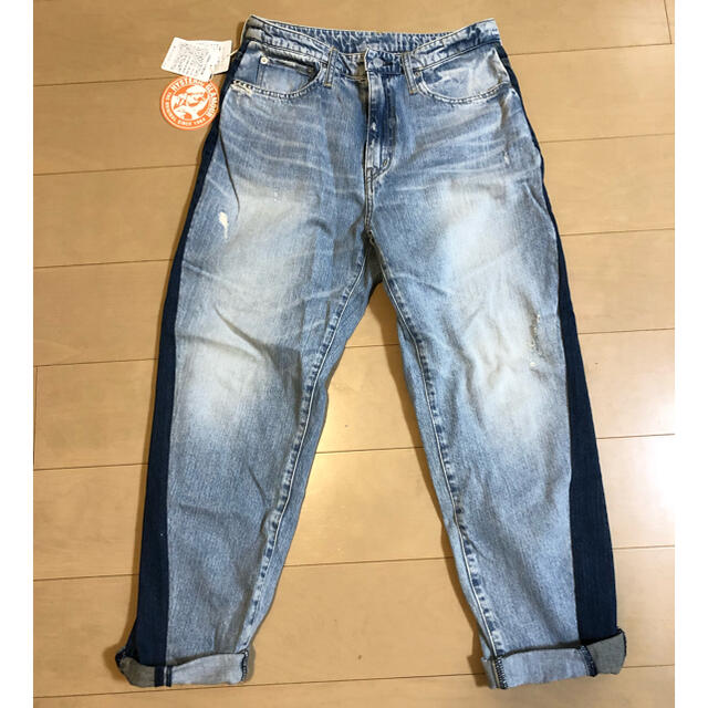 HYSTERIC GLAMOUR(ヒステリックグラマー)の［新品］ヒステリックグラマー　リメイク風デニム レディースのパンツ(デニム/ジーンズ)の商品写真