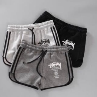 ステューシー(STUSSY)のステューシー  ショートパンツ　スエットパンツ　ハーフパンツ(ショートパンツ)