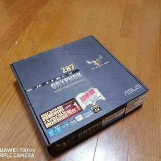 エイスース(ASUS)のASUS Z87 GRYPHON 新品未使用品(PCパーツ)