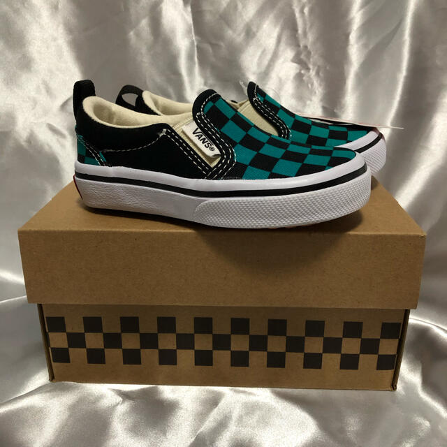 VANS(ヴァンズ)のVANS スリッポン スニーカー メンズの靴/シューズ(スニーカー)の商品写真