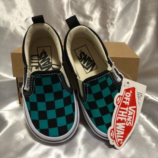 ヴァンズ(VANS)のVANS スリッポン スニーカー(スニーカー)