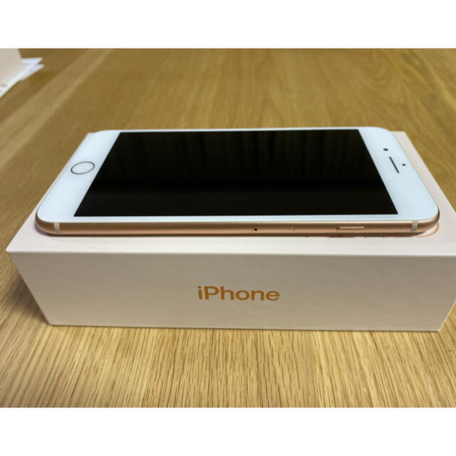 【最終値下げ】iPhone8plus 256GB ゴールド 6