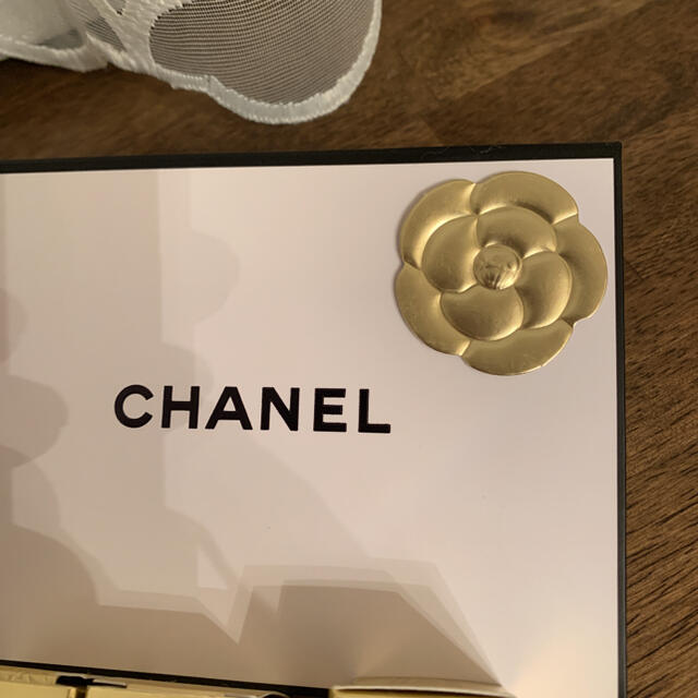 CHANEL(シャネル)のシャネル サブリマージュ　レサンスフォンダモンタル コスメ/美容のスキンケア/基礎化粧品(美容液)の商品写真