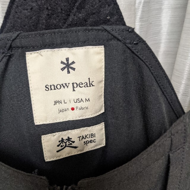 Snow Peak(スノーピーク)のsnow peak タキビベスト L ブラック　美品 スポーツ/アウトドアのアウトドア(その他)の商品写真