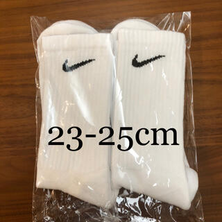 ナイキ(NIKE)の【新品未使用】NIKE  2足組 靴下 ホワイト 23.0cm〜25.0cm(ソックス)