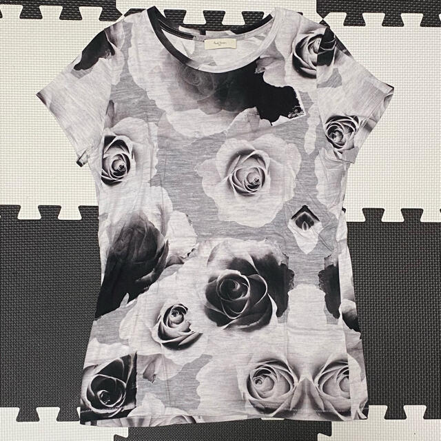 Paul Smith(ポールスミス)のPaul Smith★モノクロローズTシャツ レディースのトップス(Tシャツ(半袖/袖なし))の商品写真