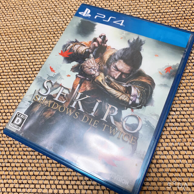 PlayStation4(プレイステーション4)の隻狼　SEKIRO PS4 エンタメ/ホビーのゲームソフト/ゲーム機本体(家庭用ゲームソフト)の商品写真