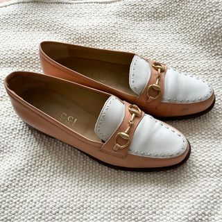 GUCCI(ローファー/革靴)のフリマアイテム一覧 GUCCI(ローファー/革靴)のフリマアイテム一覧