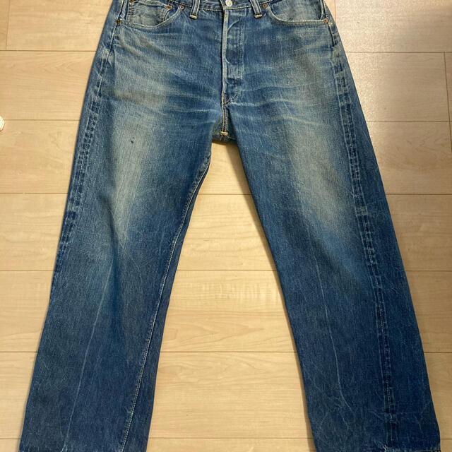 Levi's(リーバイス)の40’s リーバイス　501XX 革パッチ片面タブ　47モデル後期　LIVE’S メンズのパンツ(デニム/ジーンズ)の商品写真