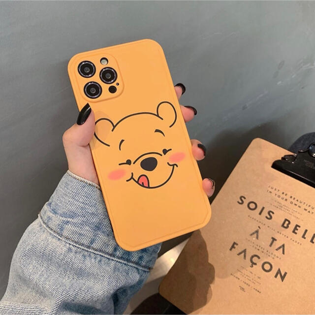 くまのプーさん(クマノプーサン)の新品　iPhone12 ケース　カバー　ディズニー　プーさん　ソフト スマホ/家電/カメラのスマホアクセサリー(iPhoneケース)の商品写真