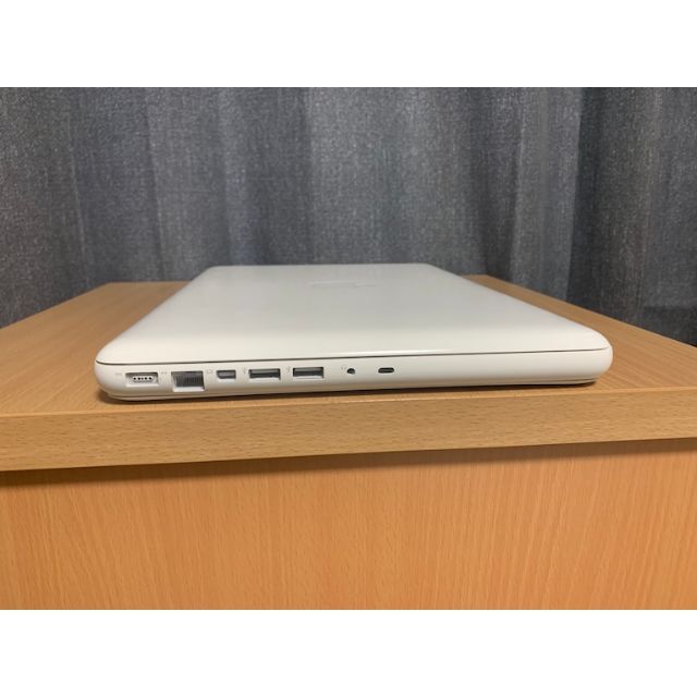 Apple(アップル)のアイス様専用966MacBook13白SSD Office Win10付 スマホ/家電/カメラのPC/タブレット(ノートPC)の商品写真