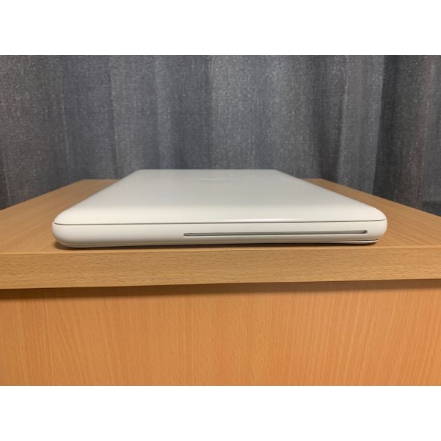 Apple(アップル)のアイス様専用966MacBook13白SSD Office Win10付 スマホ/家電/カメラのPC/タブレット(ノートPC)の商品写真
