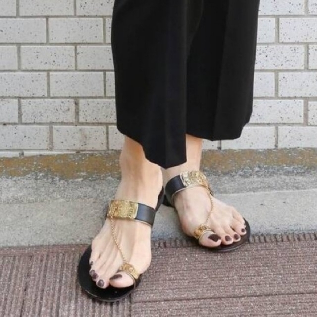 DEUXIEME CLASSE(ドゥーズィエムクラス)のドゥーズィエムクラス CASADEI CHAIN SANDAL　 レディースの靴/シューズ(サンダル)の商品写真