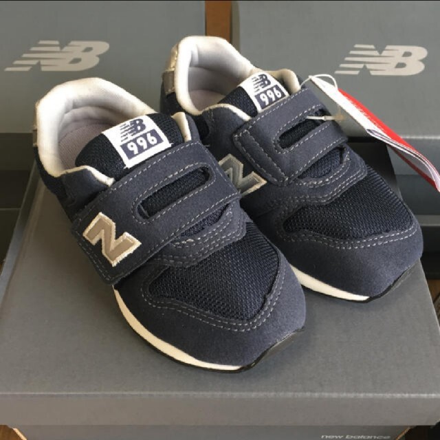 New Balance(ニューバランス)の新品 15cm ニューバランス キッズ キッズ/ベビー/マタニティのキッズ靴/シューズ(15cm~)(スニーカー)の商品写真