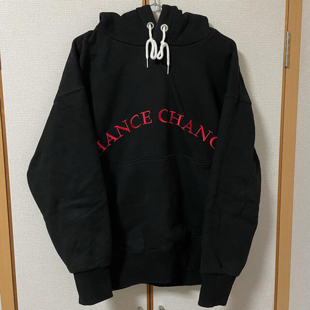 パーカー 韓国ブランド　chance chance ロゴ入り