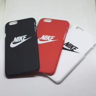 Nike 送料無料 人気のスマホケース 黒 Iphone6 6s ナイキ ストラップの通販 ラクマ