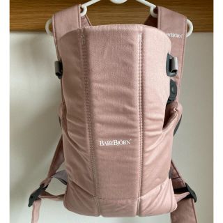 ベビービョルン(BABYBJORN)のベビービョルン BabyBjorn ベビーキャリア MINI ピンク(抱っこひも/おんぶひも)