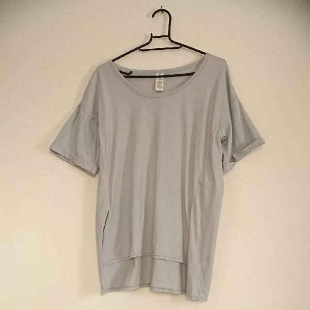 Lbc(エルビーシー)のLBC　Tシャツ　Lサイズ　美品 レディースのトップス(Tシャツ(半袖/袖なし))の商品写真