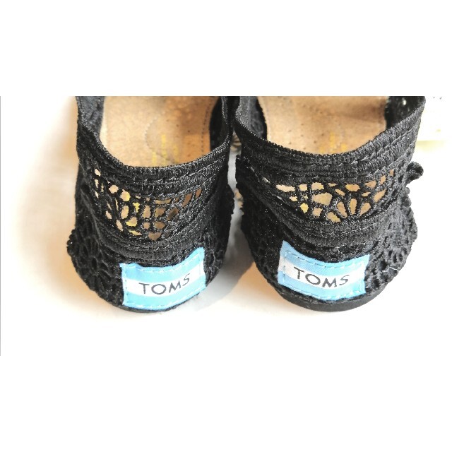 TOMS(トムズ)のTOMS トムス W7 スリッポン　レース レディースの靴/シューズ(スリッポン/モカシン)の商品写真