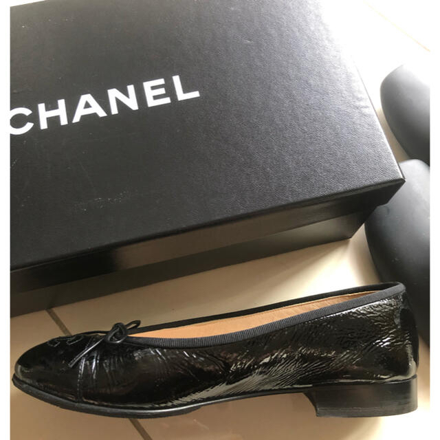 CHANEL フラットシューズ　エナメル38