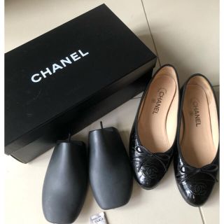 シャネル(CHANEL)の正規品　CHANEL エナメル　シワ加工バレリーナシューズ38(ハイヒール/パンプス)