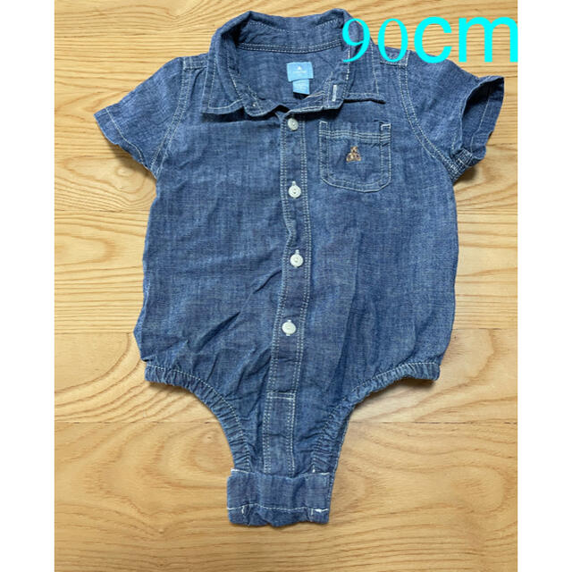 babyGAP(ベビーギャップ)のbabyGap デニムシャツ風　ロンパース　半袖　size90 キッズ/ベビー/マタニティのキッズ服男の子用(90cm~)(その他)の商品写真